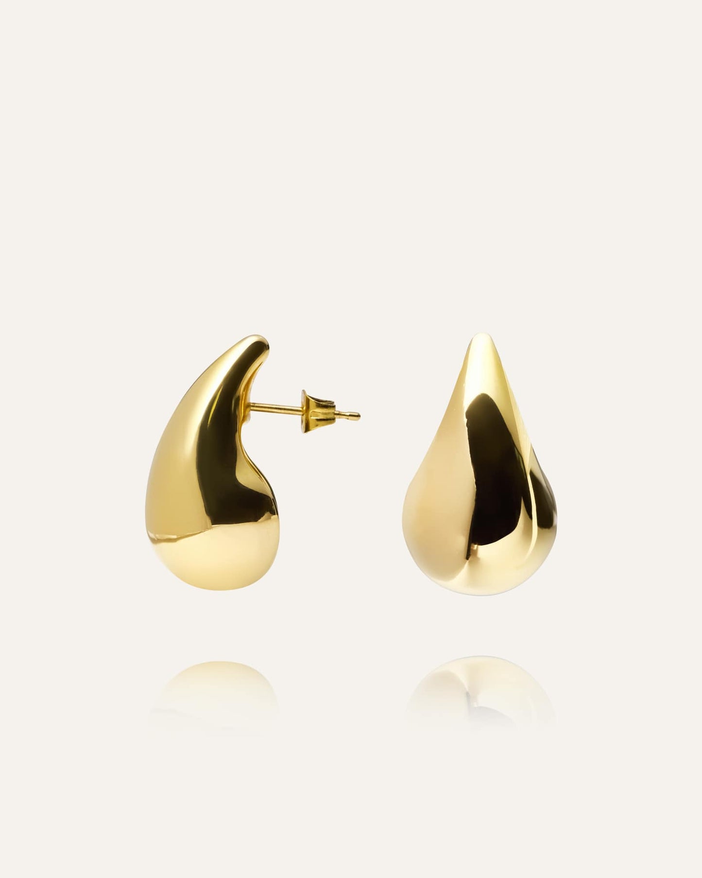 Plain daring small earring