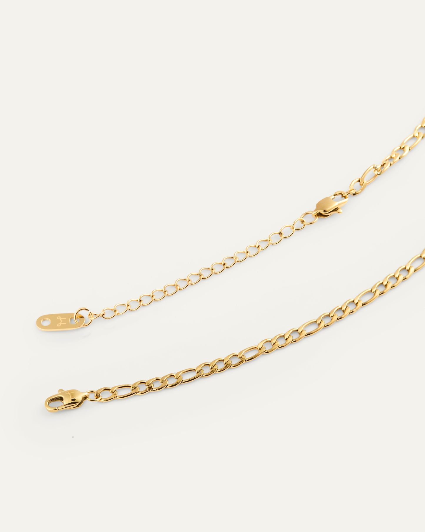 Thin figaro necklace