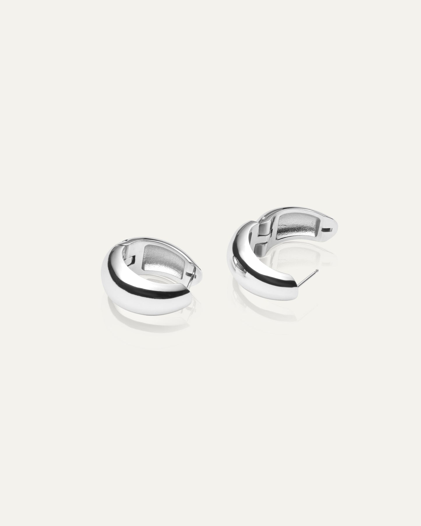 Aura Bold Hoops