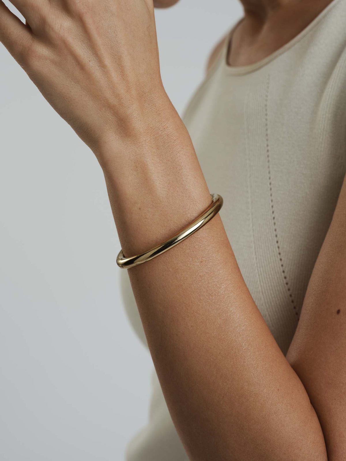 Aura Bold Bangle