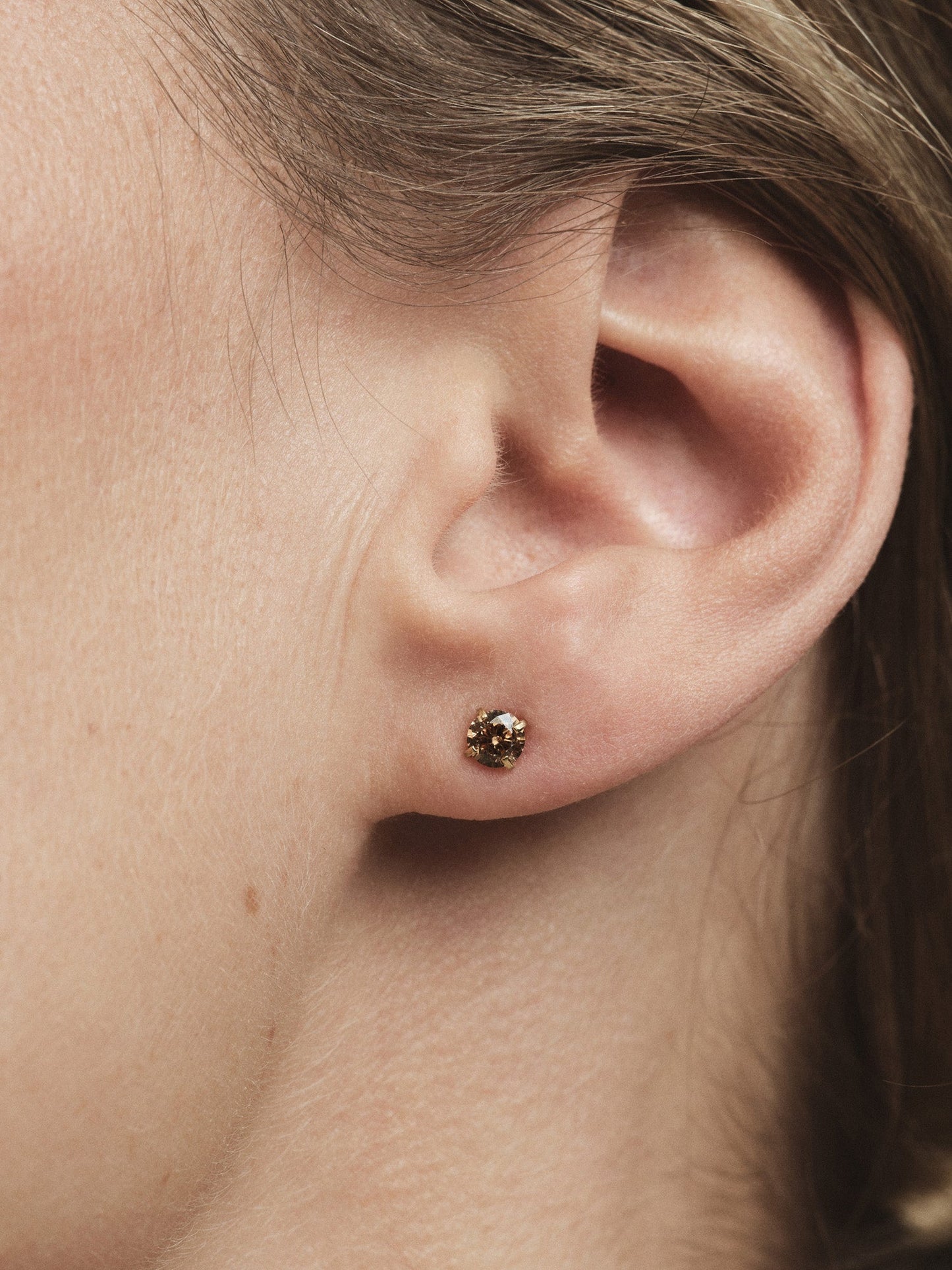 Jolie Coffee Medium Studs