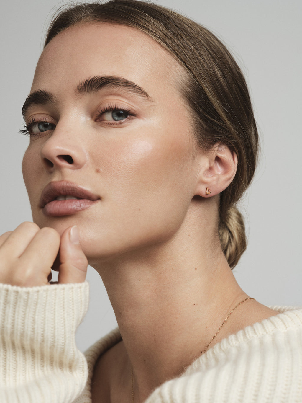 Belle Champagne Small Studs