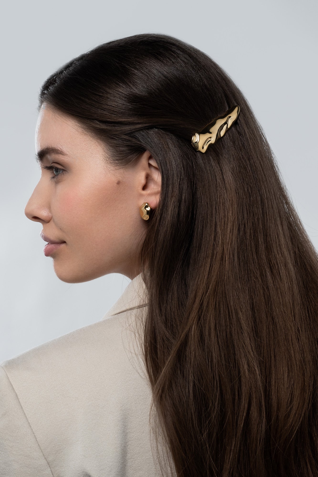 Hammered hairclip gold