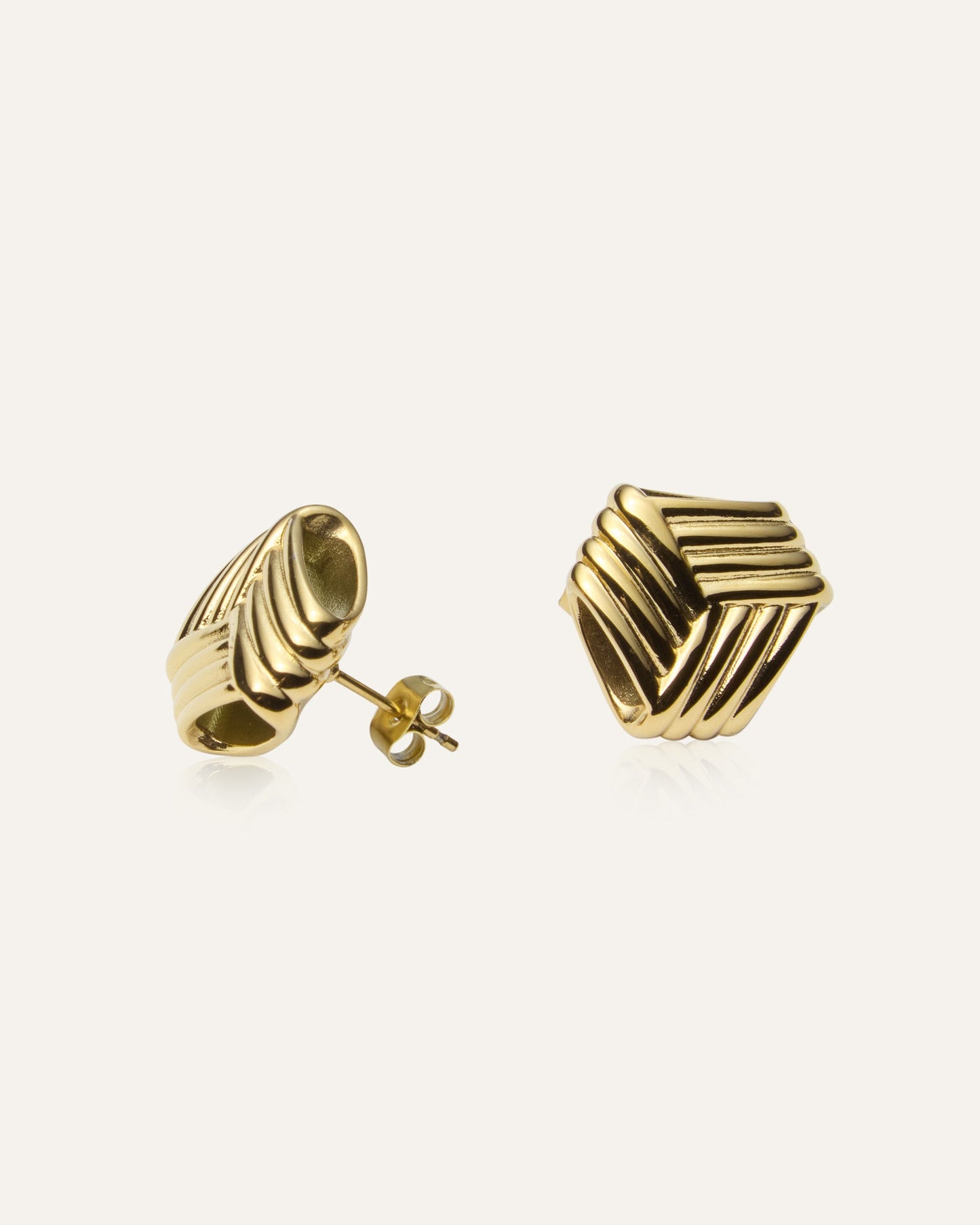 Astrid Gold Earring