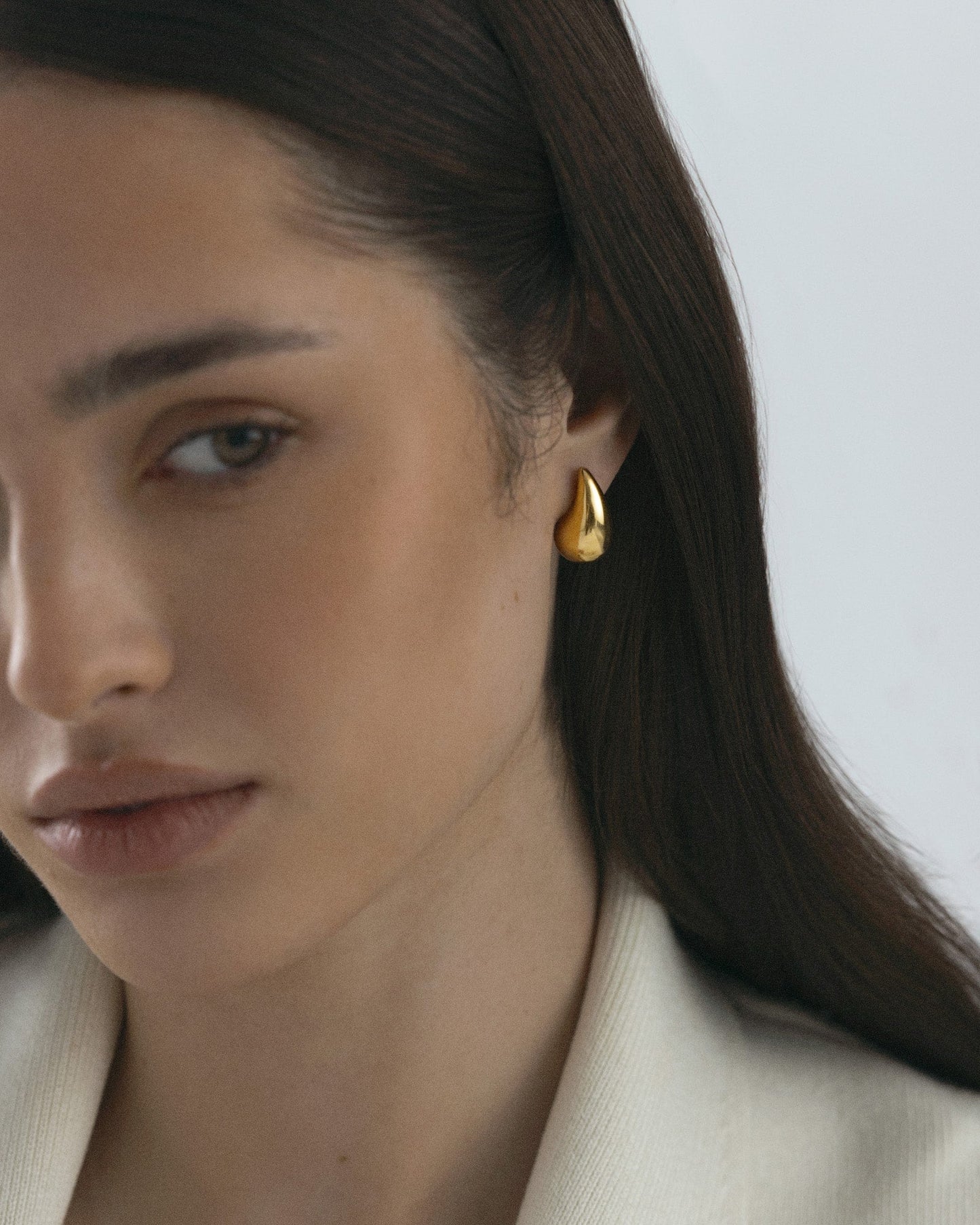 Plain daring small earring