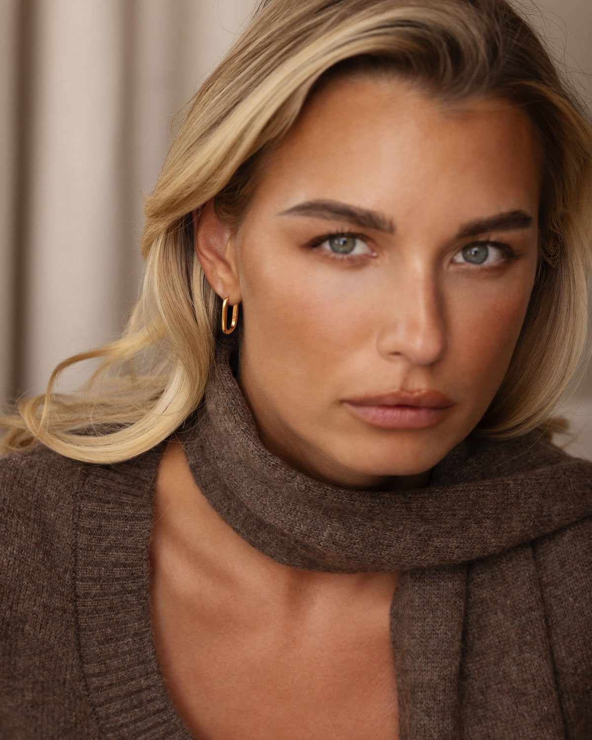 Slim Medium U-Hoops