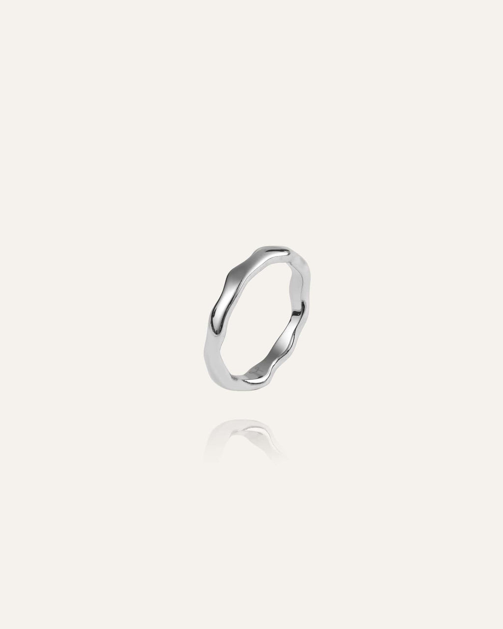 Wavy Petite Ring