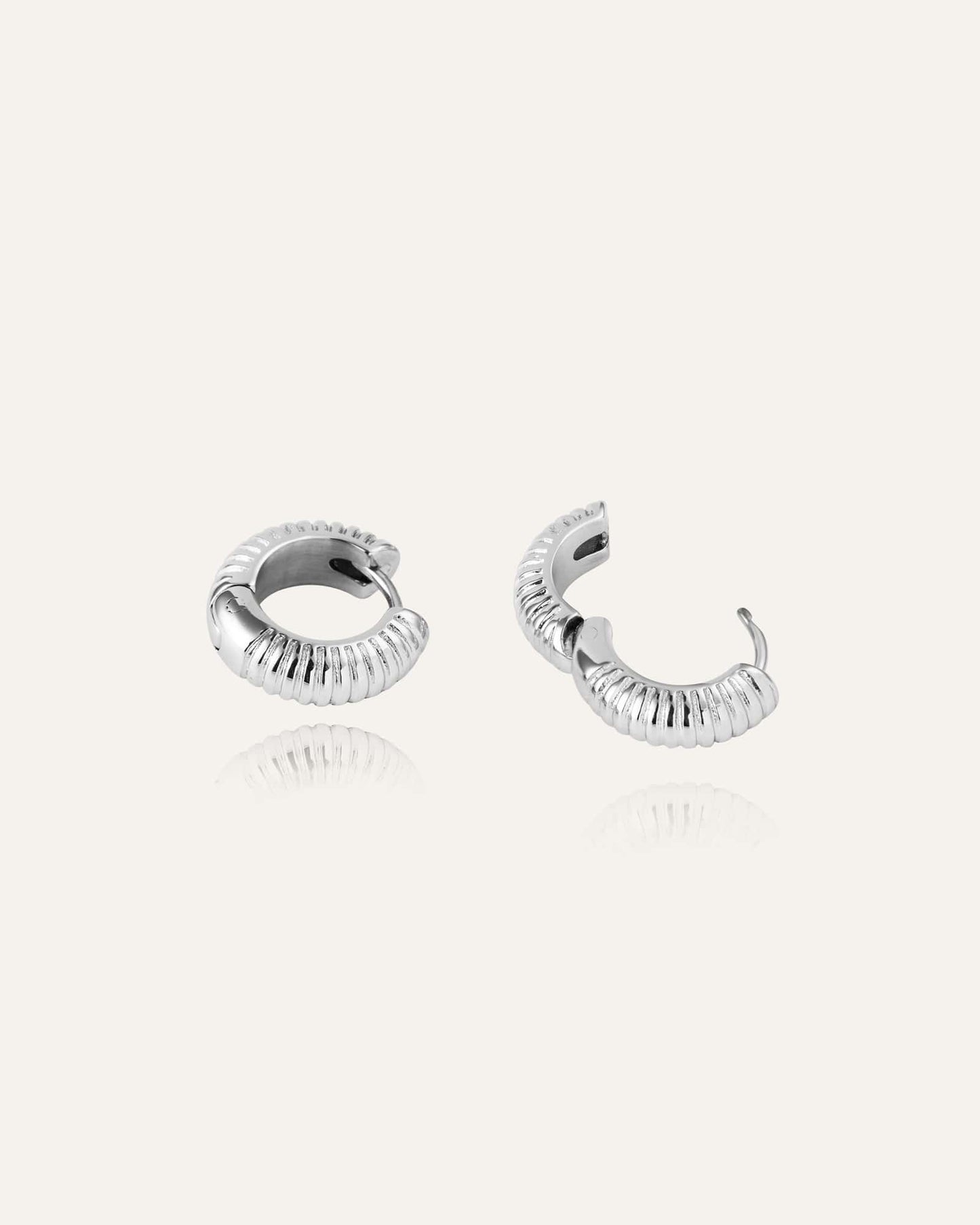 Ribbed Hoops Small